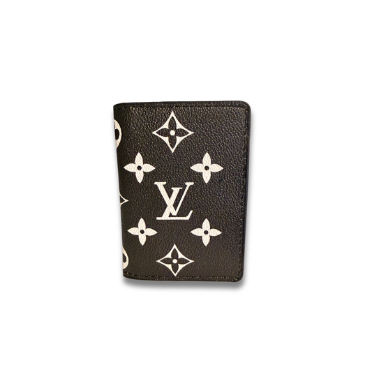 LOUIS VUITTON MONOGRAM FLIP CARD HOLDER - BLACK/WHITE
